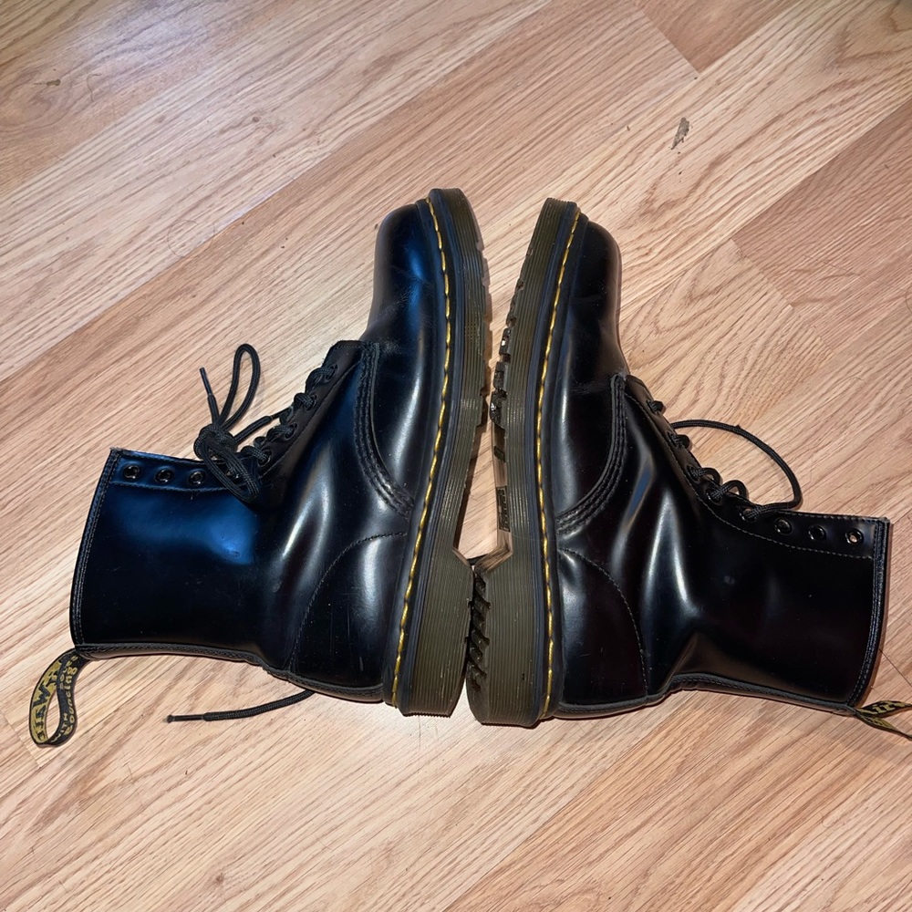 Doc Martens Boots Size 8 US Women’s